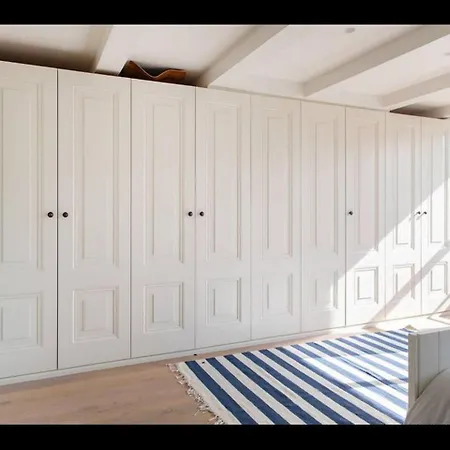 5bedroom House *