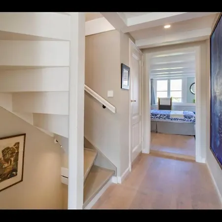 5bedroom House 펜션 암스테르담